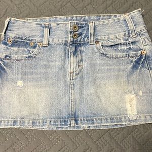 American Eagle denim mini skirt size 6